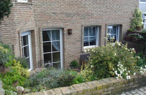 Holzheim Apartment | Ferienwohnung Eva