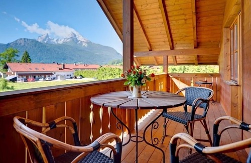 Stanggaß Apartment | Ferienwohnung für 1-4 Pers., ca. 120 qm, 2 Schlafzimmer, Wohnraum, Küche mit Essecke, Balkon nach Süden und Süd-Ost