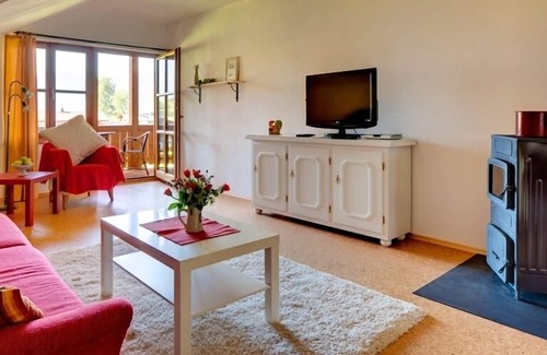 Stanggaß Apartment | Ferienwohnung für 1-4 Pers., ca. 120 qm, 2 Schlafzimmer, Wohnraum, Küche mit Essecke, Balkon nach Süden und Süd-Ost