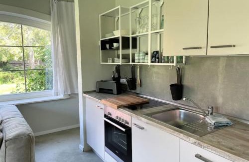 Saal Apartment | Ferienwohnung FÜNF Hof Himmelgrün