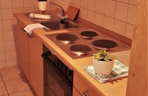 Lohberg Apartment | Ferienwohnung für bis zu Fünf Personen mit Zwei Separaten Schlafzimmern und Südbalkon