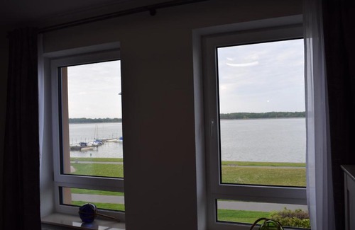 Ribnitz-Damgarten Apartment | Ferienwohnung Finn