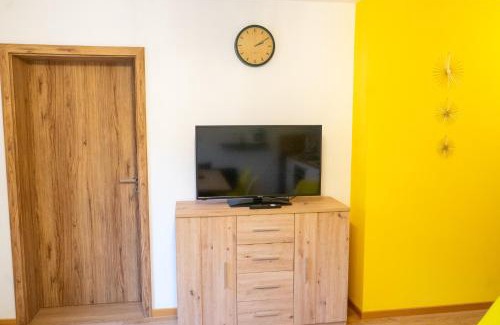 Watterbach Apartment | Ferienwohnung "Feuer" im Ferienhaus am Waldbach