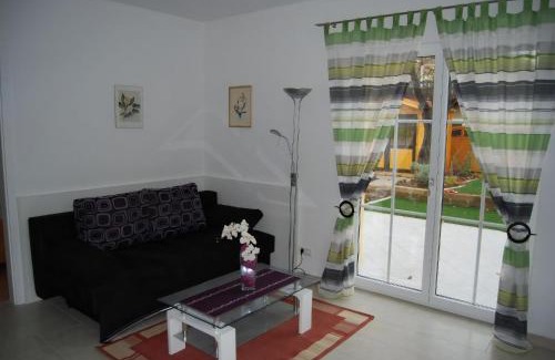 Floridsdorf Apartment | Ferienwohnung Florian 2 In Bezirk 21 Floridsdorf