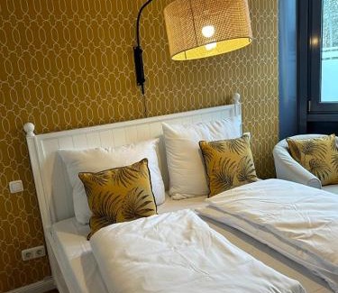 Hamburg-Barmbek Apartment | Ferienwohnung Gipfelstube 50 a mit Balkon, gute Verkehrsanbindung