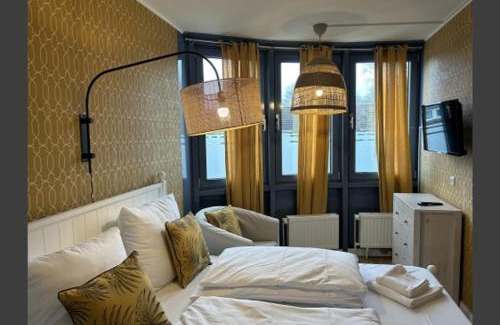 Hamburg-Barmbek Apartment | Ferienwohnung Gipfelstube 50 a mit Balkon, gute Verkehrsanbindung