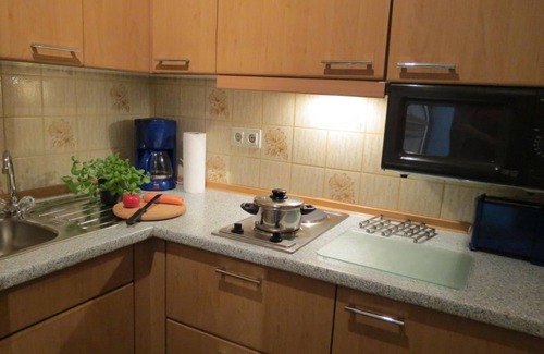 Neumagen-Dhron Bed & Breakfast | Ferienwohnung Glockenblume für 2 Pers. und 2 Schla - Landhaus Mosel/Haus Berghof