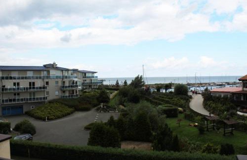Kuehlungsborn Apartment | Ferienwohnung Hafenblick