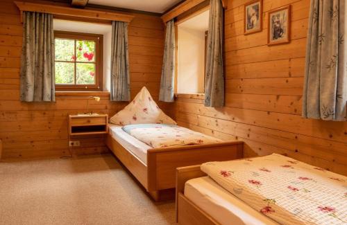 Ruhpolding Apartment | Ferienwohnung Hallweger inkl. Chiemgaukarte
