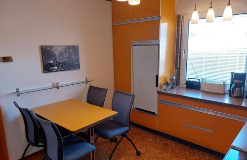 Haus Weitmar Apartment | Ferienwohnung Haus-elsa-bochum, 2-4 Pers +5.pers im EZ , gr. Terrasse