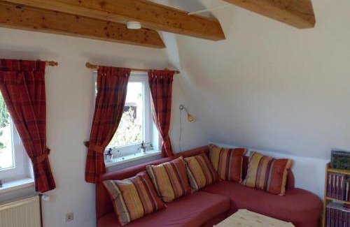 Ronnau Apartment | Ferienwohnung Haus Lüdtke