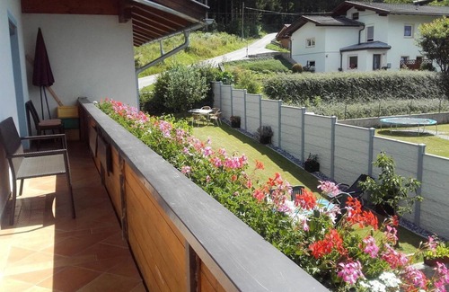 Buch in Tirol Apartment | Ferienwohnung - Haus Pfandler
