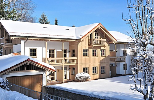 Bad Feilnbach Apartment | Ferienwohnung Heuberg, bis 4 Personen, 1 seperates Schlafzimmer, 1. OG, Südbalkon