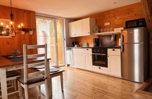 Tanne Apartment | Ferienwohnung Hexenstube 2