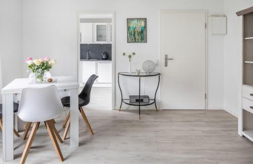 Ebringen Apartment | Ferienwohnung Holly
