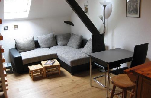 Sandhorst Apartment | Ferienwohnung Hummel