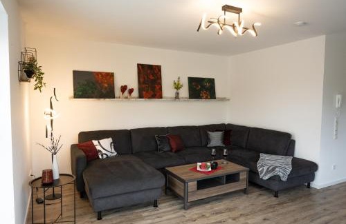 Burbach Apartment | Ferienwohnung "iewer der Schaff" - KEINE Monteurzimmer