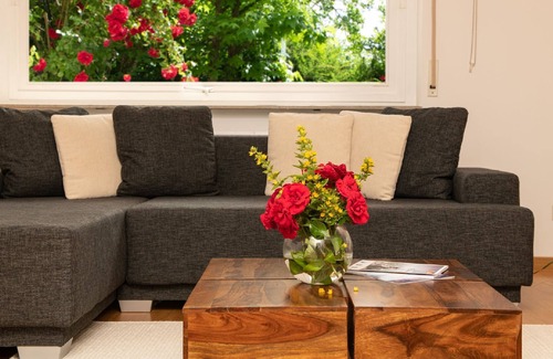 Frickingen Apartment | Ferienwohnung im Amselring, 73qm, Terrasse, 1 Schlafzimmer, Max. 2 Personen
