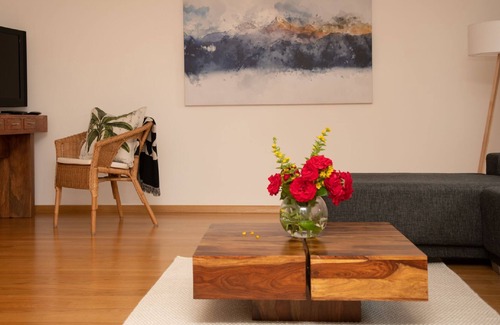 Frickingen Apartment | Ferienwohnung im Amselring, 73qm, Terrasse, 1 Schlafzimmer, Max. 2 Personen