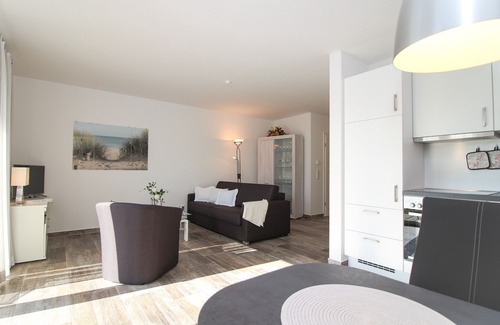 Norden Apartment | Ferienwohnung im Erdgeschoss für 2 Personen mit Terrasse und Garten in Norden