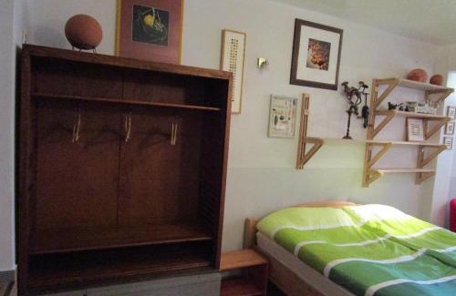 Ostliche Altstadt Apartment | Ferienwohnung-im-mauerbluemchen