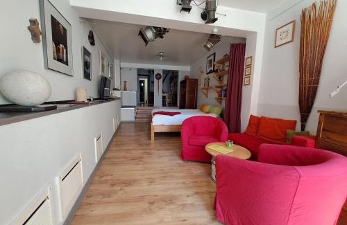Ostliche Altstadt Apartment | Ferienwohnung-im-mauerbluemchen