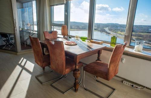 Schleswig Apartment | Ferienwohnung im Wikingturm mit Blick auf die Schlei - Willkommen in Schleswig!