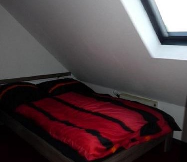 Hassels Apartment | Ferienwohnung in Düsseldorf Hassel