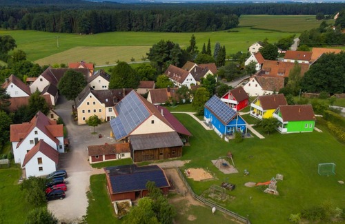 Aue Apartment | Ferienwohnung in fränkischem Stil mit Bauernhofflair