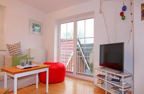 Orth Apartment | Ferienwohnung in Orth for zwei Personen, cleaning included