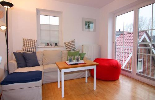 Orth Apartment | Ferienwohnung in Orth for zwei Personen, cleaning included