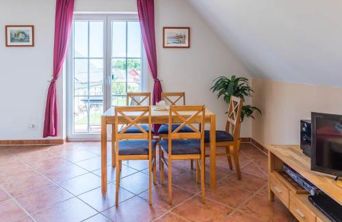 Wohlenberg Apartment | Ferienwohnung Katharina OG