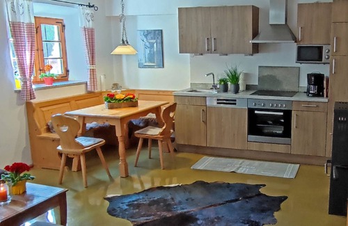 Kiefersfelden Apartment | Ferienwohnung "Kieferbach" bis max. 4 Personen ca. 60 qm