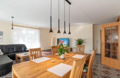 Holtenau Apartment | Ferienwohnung Kiel Canal Grande