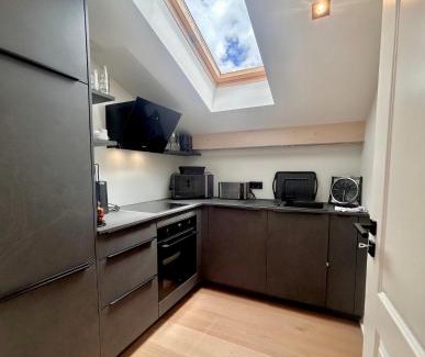 Schliersee Apartment | Ferienwohnung "Krainsbergkogel" - Edles Dachgeschossapartment mit Bergblick