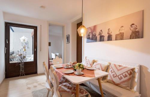 Oberaudorf Apartment | Ferienwohnung Kranzhornblick - Alpenmagie Suites