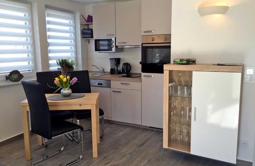 Kroeslin Apartment | Ferienwohnung Le Papillon