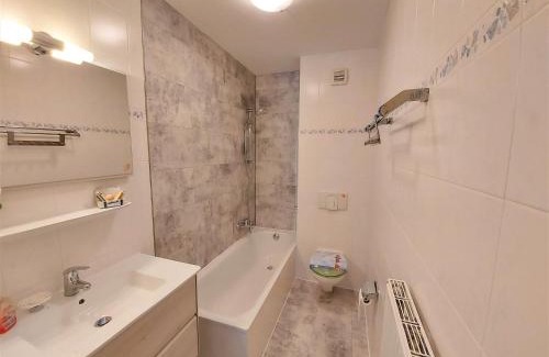 Sassnitz Apartment | Ferienwohnung Leuchtturm
