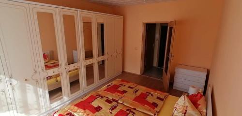 Mucheln Apartment | Ferienwohnung Mücheln 1