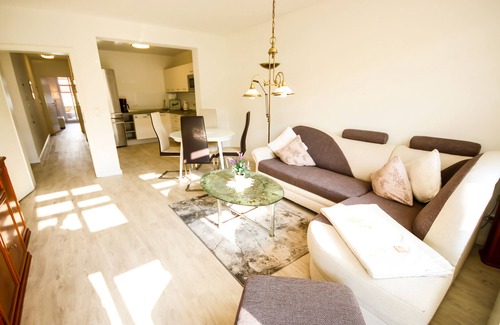 Warnemuende Apartment | Ferienwohnung Min Herzing