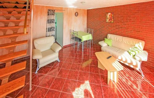 Roggentin Apartment | Ferienwohnung Mirow Ot Qualzow