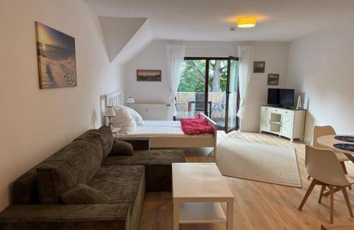 Gustow Apartment | Ferienwohnung mit Balkon FeWo 11 Gustow