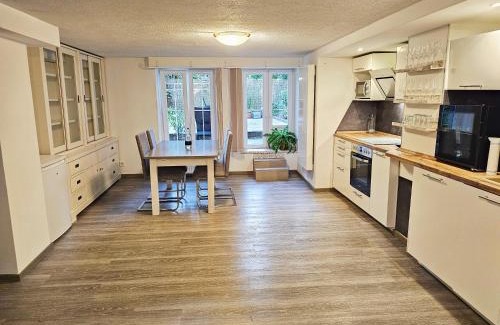 Wuppertal Apartment | Ferienwohnung mit Garten am Zoo