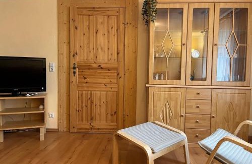 Rakow Apartment | Ferienwohnung mit Garten und Ostseenähe OVS 111