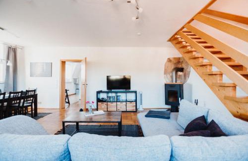 Oberhausen Apartment | Ferienwohnung Oberhausen Sterkrade Maisonette nahe CentrO