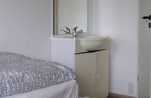 Butjadingen Apartment | Ferienwohnung OG, Dusche, WC, 2 Schlafräume - Ferienwohnung & Appartement "Am Deich" Bergmann