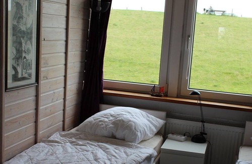 Butjadingen Apartment | Ferienwohnung OG, Dusche, WC, 2 Schlafräume - Ferienwohnung & Appartement "Am Deich" Bergmann