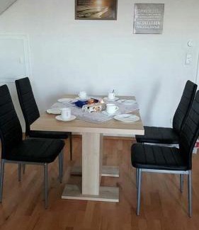 Nordseebad Burhave Apartment | Ferienwohnung Schäfer Deichgraf