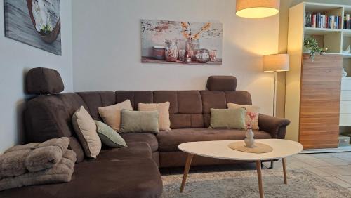 Historic Downtown Apartment | Ferienwohnung Schneider