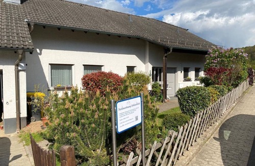 Bad Breisig Apartment | Ferienwohnung Schlossblick Bad Breisig - Ferienwohnung Schlossblick